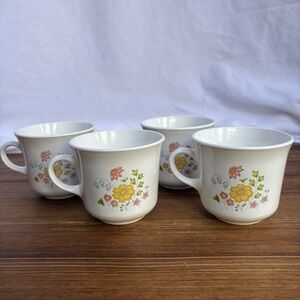 Vintage Corelle Corning Spring Meadow Coffee Tea Mugs Set of 4 Embossed Logo